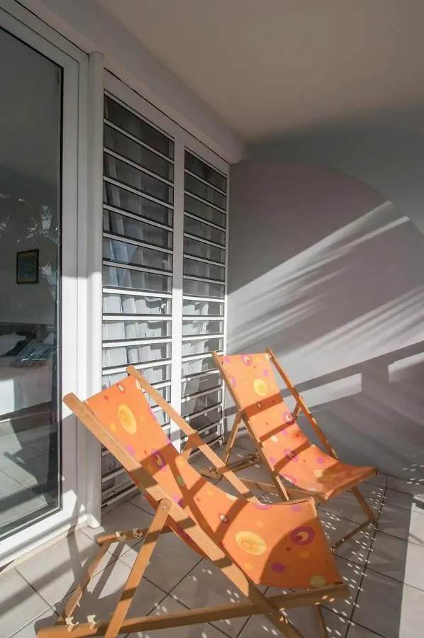 Apartament Un Pied-A-Terre Face A La Marina Le Marin
